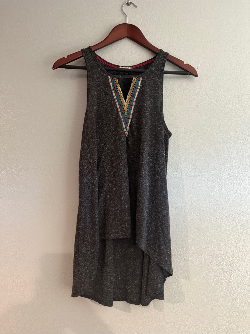 Eyeshadow Charcoal Gray Top with Red Trim and Multicolor Embroidery